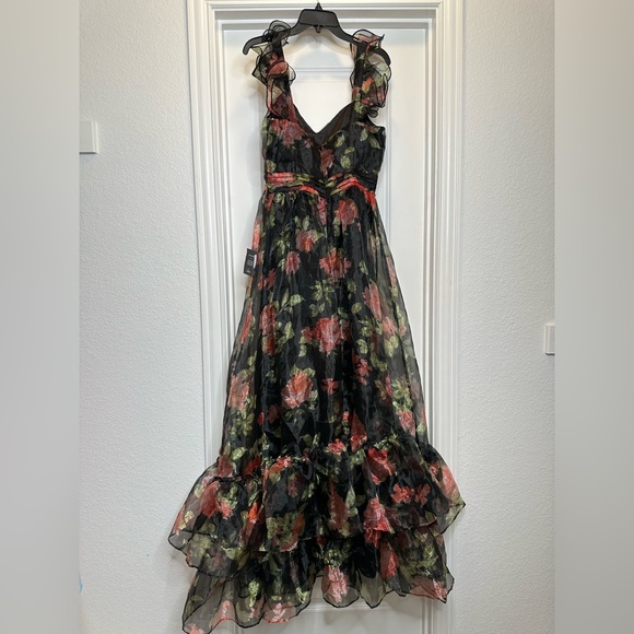 Lulus Befitting Glamour Black Floral Organza Ruffled Tiered Maxi Dress Sz Med - Picture 8 of 13